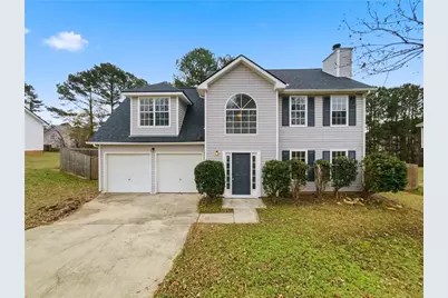 836 Tara Bend, Hampton, GA 30228 - Photo 2