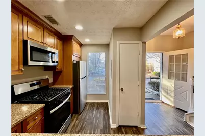 206 Wedgewood Way, Atlanta, GA 30350 - Photo 6