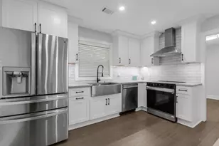 2219 Sharon Way, Decatur, GA 30032 - Photo 6