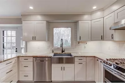 200 Spalding Circle, Sandy Springs, GA 30328 - Photo 18