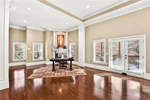 2075 River Falls Dr, Roswell, GA 30076 - Photo 44