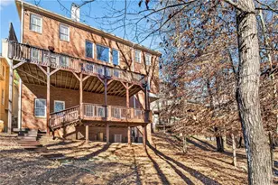 2075 River Falls Dr, Roswell, GA 30076 - Photo 58