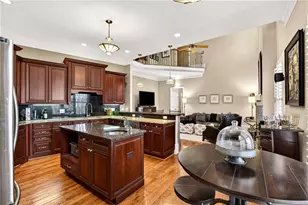 2075 River Falls Dr, Roswell, GA 30076 - Photo 14