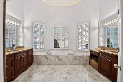 2075 River Falls Drive, Roswell, GA 30076 - Photo 30