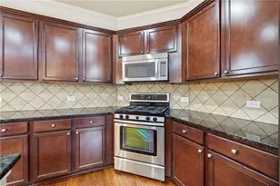 10012 Parc Sky Cir, Alpharetta, GA 30022 - Photo 6