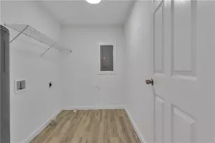 372 Amal Dr SW, Atlanta, GA 30315 - Photo 18