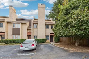 707 Roswell Landings Dr, Roswell, GA 30075 - Photo 1