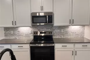 3234 Cyrus Creek Dr, Kennesaw, GA 30152 - Photo 2