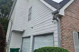 2394 Marsh Rabbit Ln, Decatur, GA 30035 - Photo 2