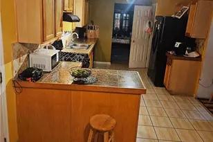 2394 Marsh Rabbit Ln, Decatur, GA 30035 - Photo 6