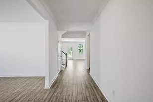 112 Sheryl Wy, Loganville, GA 30052 - Photo 2