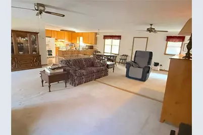 208 Lakeshore Drive, Jefferson, GA 30549 - Photo 8