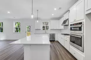 22 Sheryl Wy, Loganville, GA 30052 - Photo 2