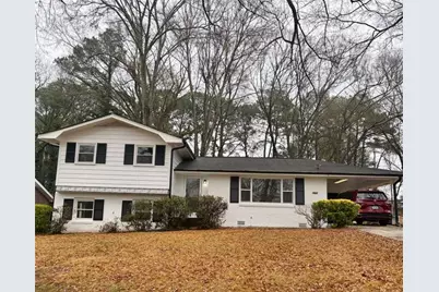 6250 Graceland Circle, Morrow, GA 30260 - Photo 2