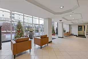 2479 Peachtree Rd NE, Atlanta, GA 30305 - Photo 16