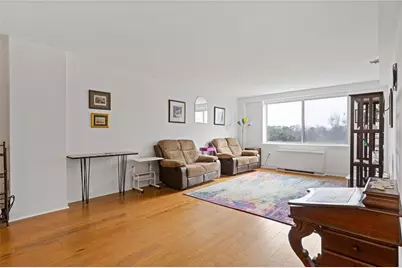 2479 Peachtree Road NE #402, Atlanta, GA 30305 - Photo 2