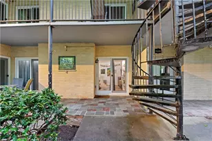 5400 Roswell Rd, Sandy Springs, GA 30342 - Photo 18