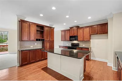 2707 Hallwood Lane, Suwanee, GA 30024 - Photo 8