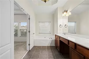 2707 Hallwood Ln, Suwanee, GA 30024 - Photo 14