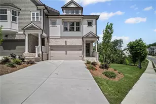 203 Retreat Ln, Canton, GA 30114 - Photo 4