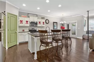 432 Braemore Mill Dr, Lawrenceville, GA 30044 - Photo 2
