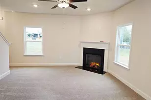 313 Melanie Ct, Bowdon, GA 30108 - Photo 2