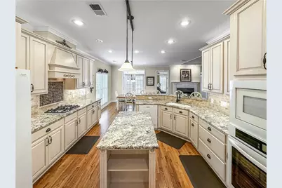 1773 Glenwood Way, Snellville, GA 30078 - Photo 18