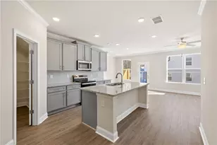 5651 Chickory Dr, Flowery Branch, GA 30542 - Photo 4