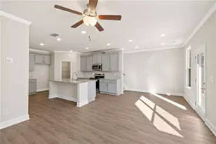 5651 Chickory Dr, Flowery Branch, GA 30542 - Photo 8