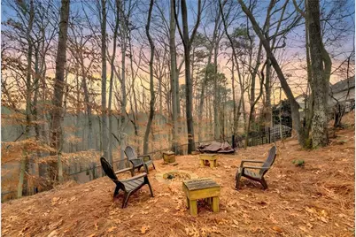 8950 Laurel Way, Johns Creek, GA 30022 - Photo 52