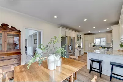 8950 Laurel Way, Johns Creek, GA 30022 - Photo 18