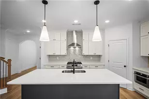 201 Retreat Ln, Canton, GA 30114 - Photo 6