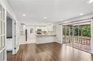 368 Windsor Dr SW, Marietta, GA 30064 - Photo 4