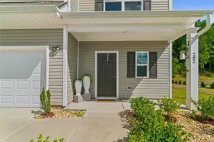 282 Collington Cir, Dalton, GA 30721 - Photo 2