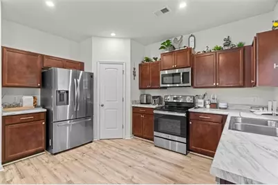 282 Collington Circle, Dalton, GA 30721 - Photo 4