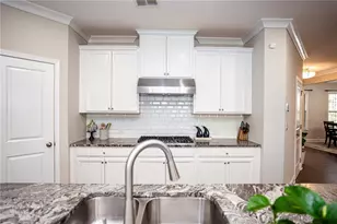 3915 Dorchester Ln, Cumming, GA 30040 - Photo 12