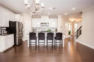 3915 Dorchester Ln, Cumming, GA 30040 - Photo 8