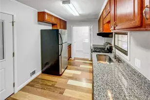 1224 Murray Cir SW, Marietta, GA 30064 - Photo 6