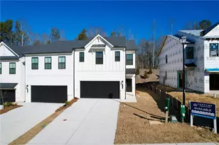 7325 Mulberry Trace Ln, Flowery Branch, GA 30542 - Photo 2