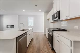 7325 Mulberry Trace Ln, Flowery Branch, GA 30542 - Photo 16