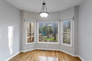 541 Battleview Dr, Smyrna, GA 30082 - Photo 8