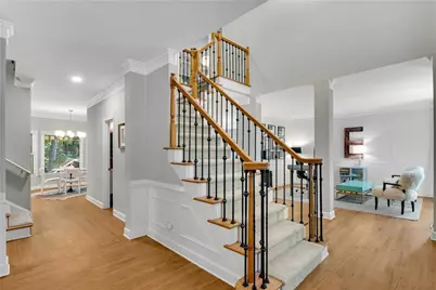 2550 Grassview Drive, Alpharetta, GA 30004 - Photo 8