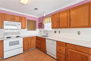 3443 Madison Farm Way, Snellville, GA 30039 - Photo 4