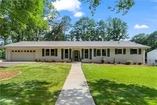 1673 Clearview Dr NW, Acworth, GA 30102 - Photo 2