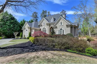 6745 Laurel Oak Drive, Suwanee, GA 30024 - Photo 4