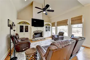 6745 Laurel Oak Dr, Suwanee, GA 30024 - Photo 28