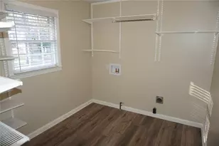 1140 Falstaff Dr, Roswell, GA 30076 - Photo 18