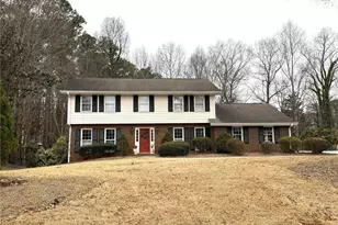 1140 Falstaff Dr, Roswell, GA 30076 - Photo 2