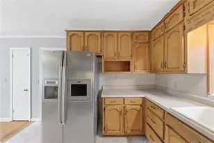 3847 Maryland Dr, Doraville, GA 30340 - Photo 12