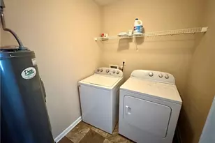 2260 Ewell Park Dr, Lawrenceville, GA 30043 - Photo 16